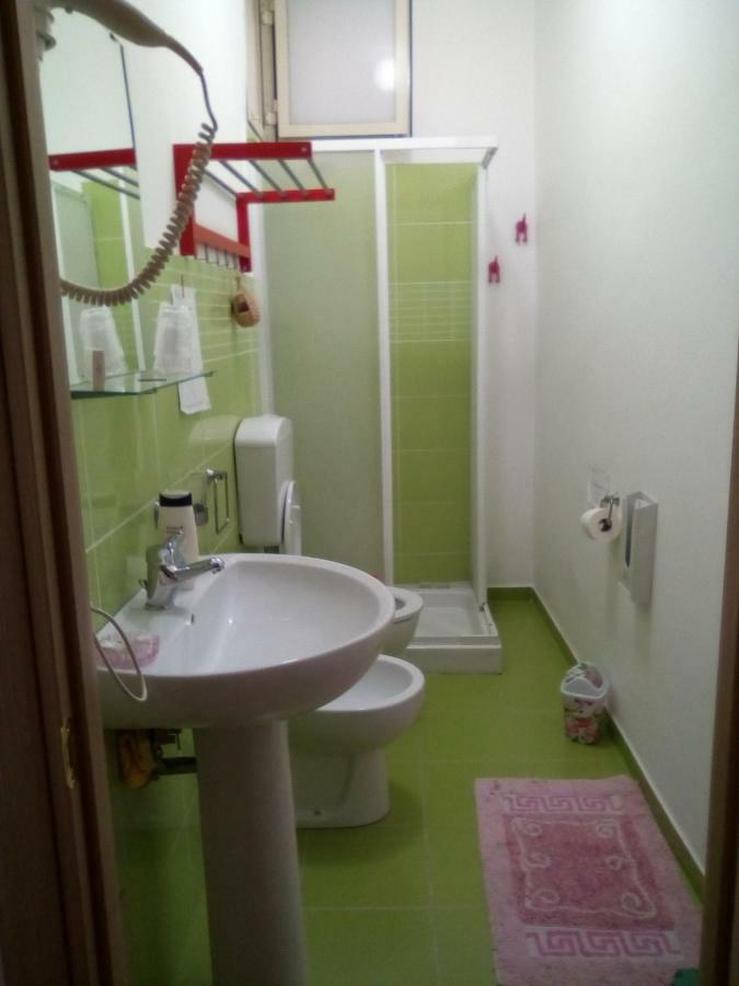 Regalbuto Bed And Breakfast Priscilla מראה חיצוני תמונה